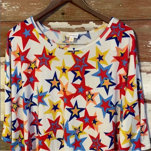 Lularoe Star Top! NWT! Size 3 XL! - Picture 4 of 7